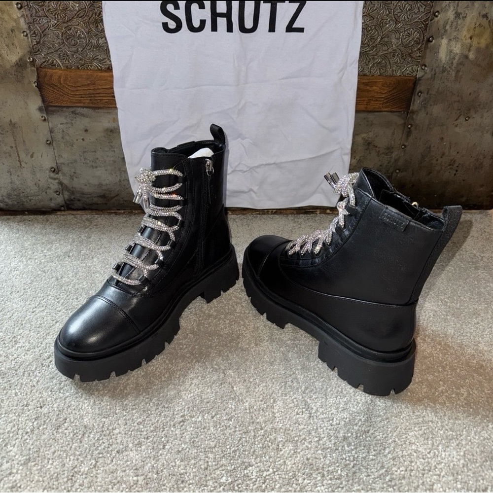NIB Schutz Kaile Black Lug Lace Up/Side Zip Combat Moto Leather Boots SZ 7 - Picture 11 of 12